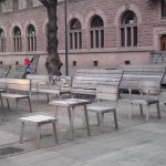 Möbler på stortorget i Gävle