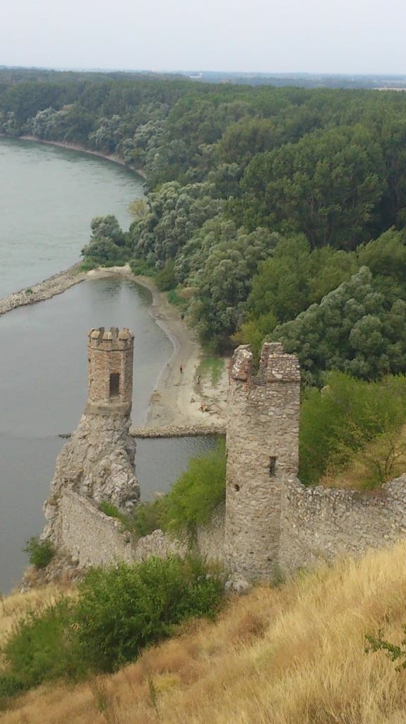 Ett av tornen vid Donau, Slottet Devin