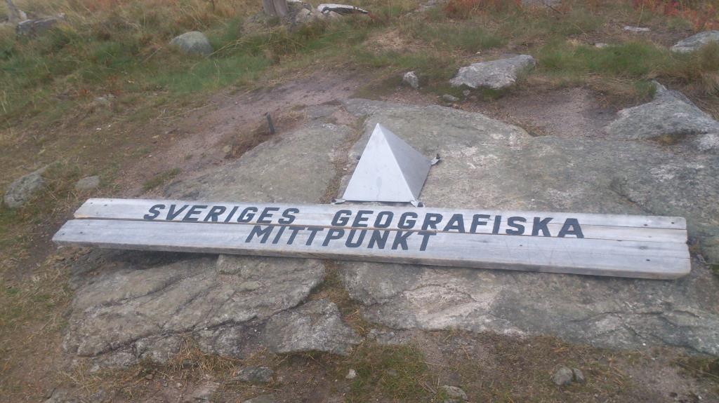 Sveriges geografiska mittpunkt - Flataklocken